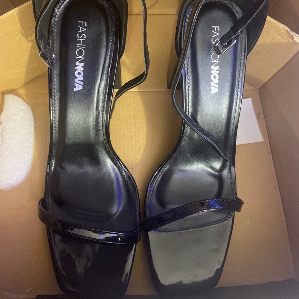 Fashion Nova Block Heels - Picture 2 of 7
